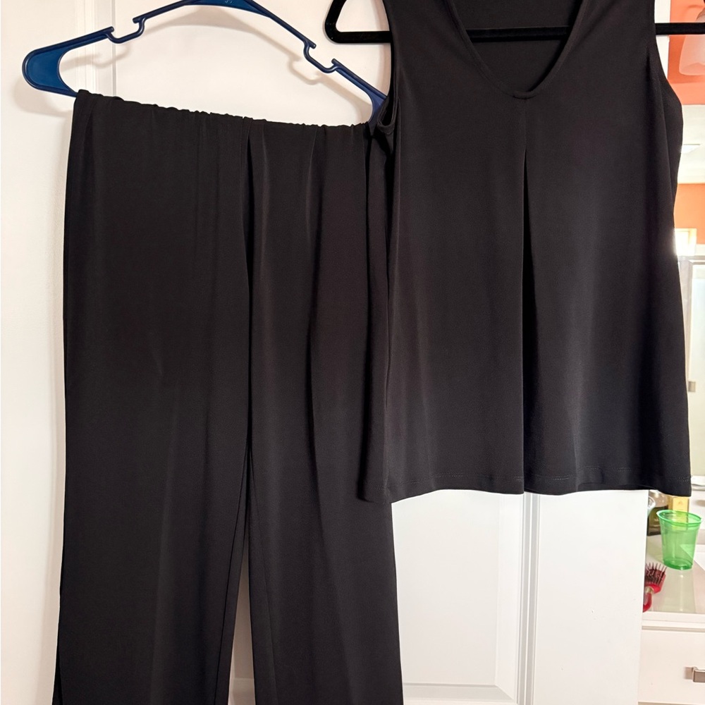 Kate & Mallory Black Sleeveless Jumpsuit